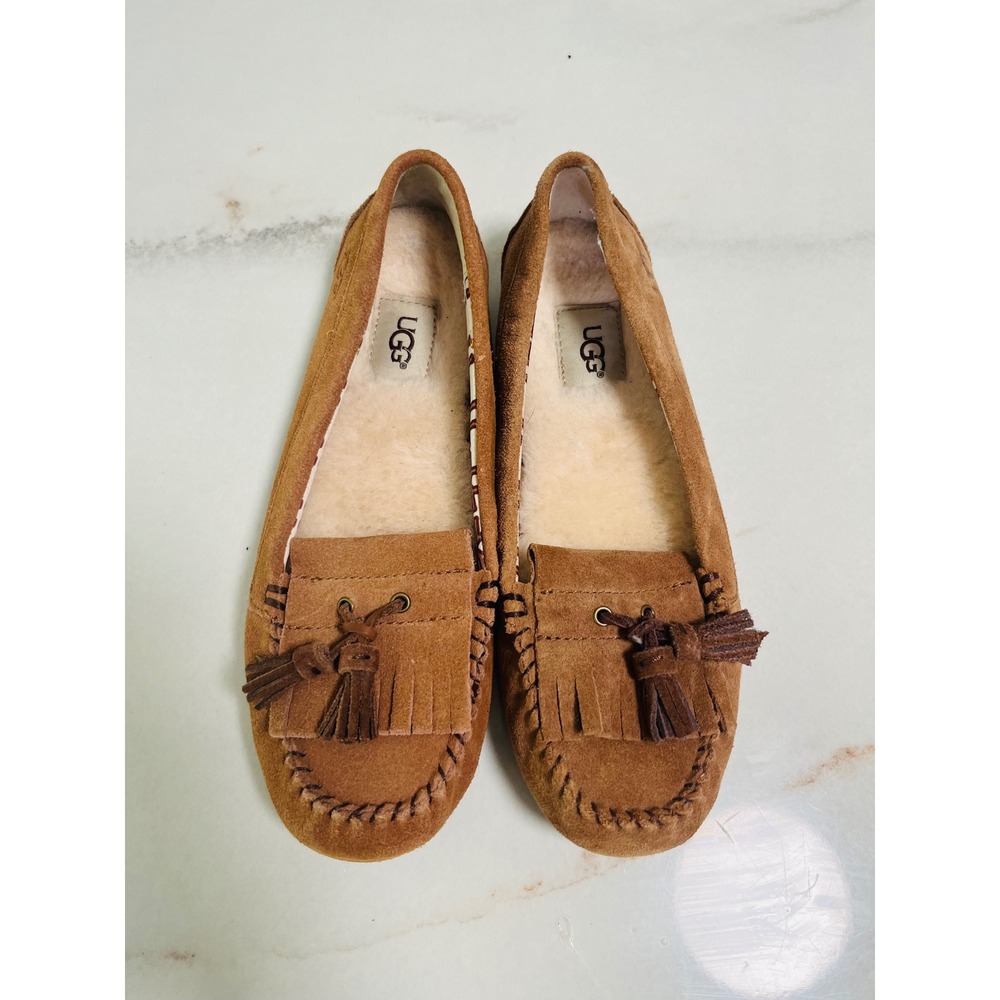 UGG Lizzie Moccasin Slippers Chestnut Size 7 Suede Tassel Fringed Loafers